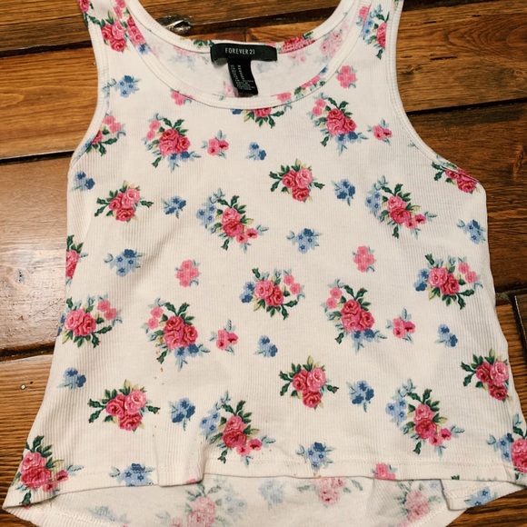 Forever 21 Medium floral crop top - Picture 2 of 2